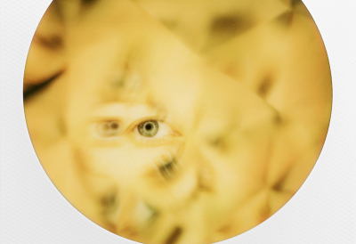 POLAROID ВОЗВРАЩАЕТ КРУГЛУЮ РАМКУ