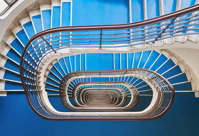 Лестницы в стиле Баухаус в Будапеште