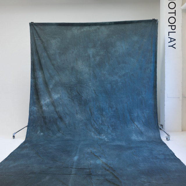 Фон 62 тканевый темно-синий с разводами | Photoplay