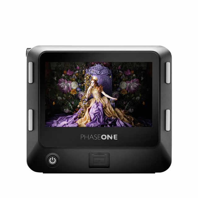 Phase One IQ3 100MP Trichromatic Phase One IQ3 100MP Trichromatic