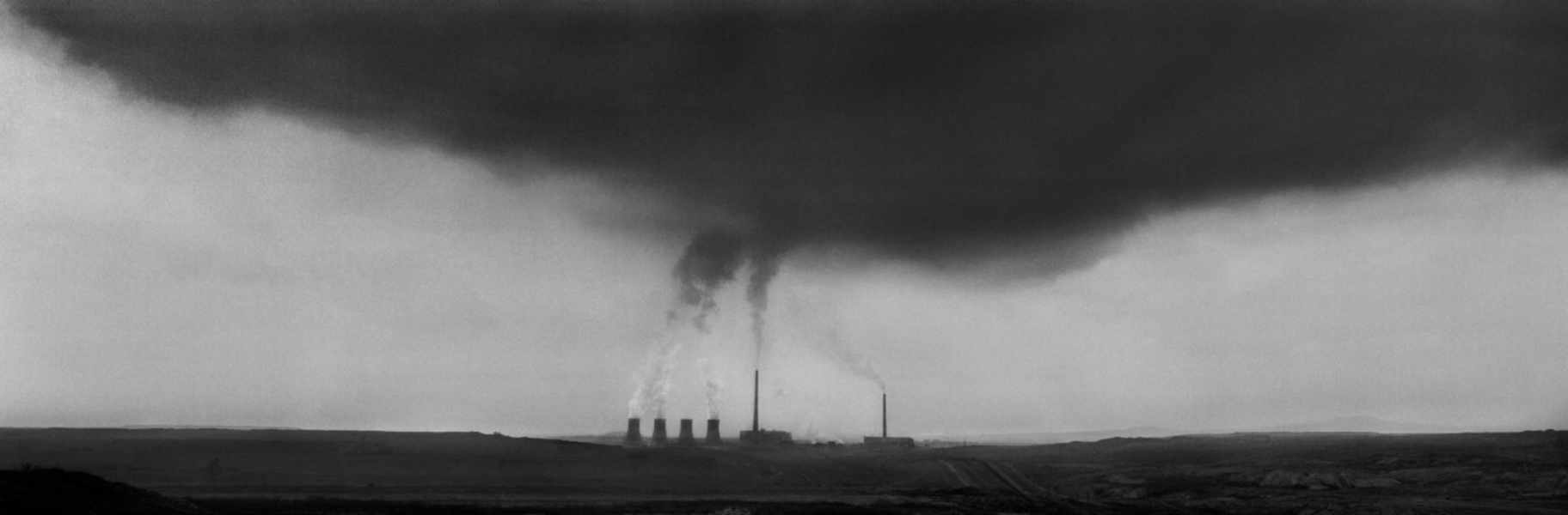 Чёрный треугольник (Рудные горы), Чехословакия. 1991. © Josef Koudelka