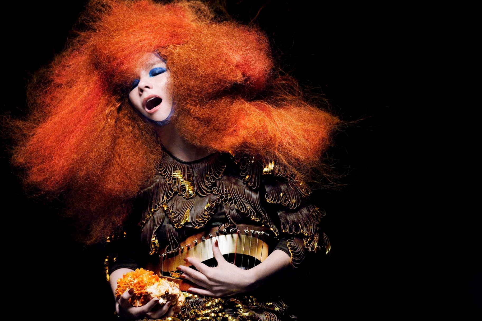 &copy; Inez and Vinoodh