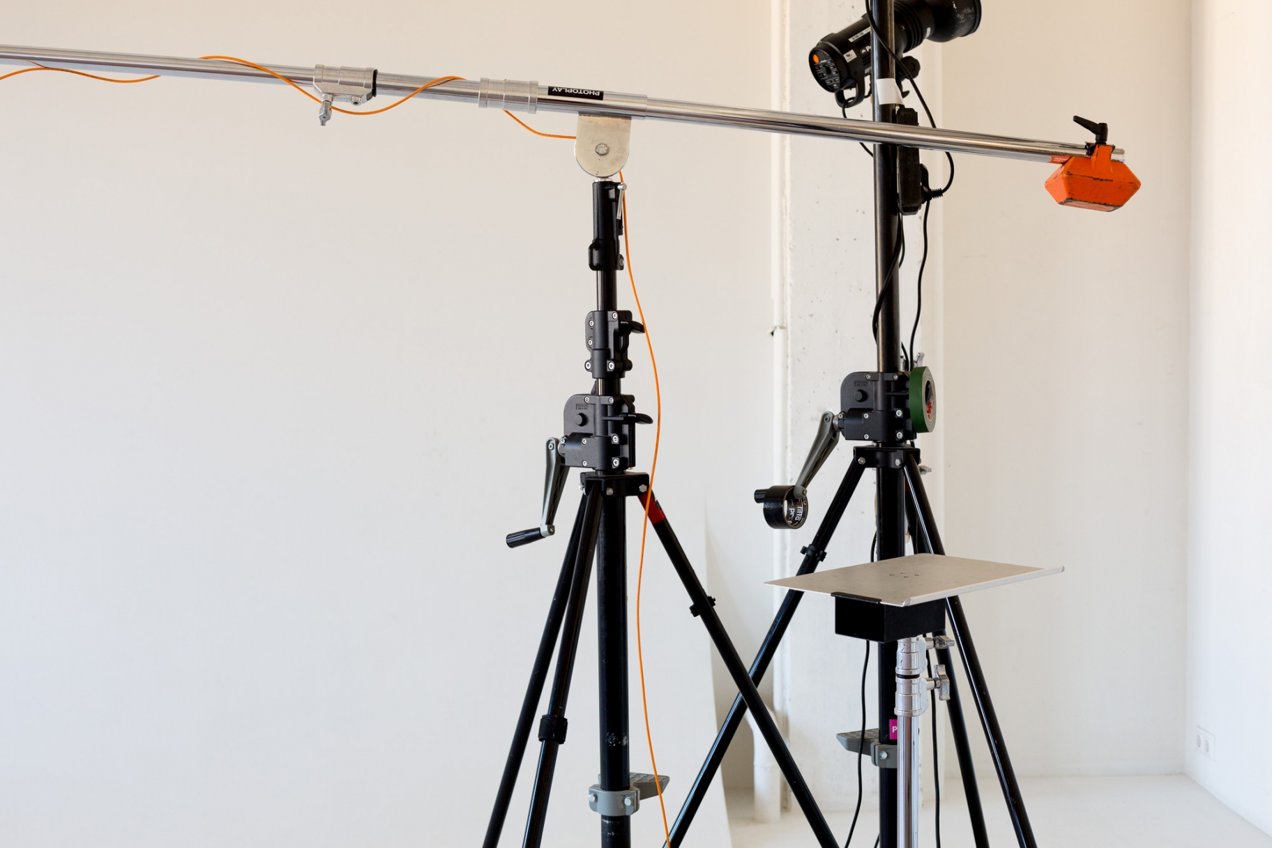 Стойки Manfrotto Windup с подъемным механизмом