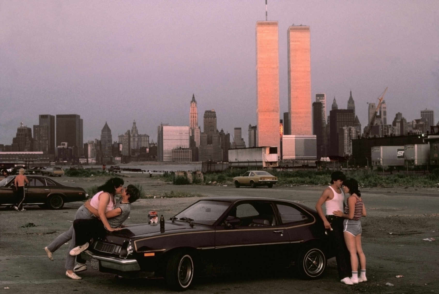 World Trade Center towers, seen from lover's lane. New Jersey, USA. 1983. © Thomas Hoepker Magnum PhotosLicense