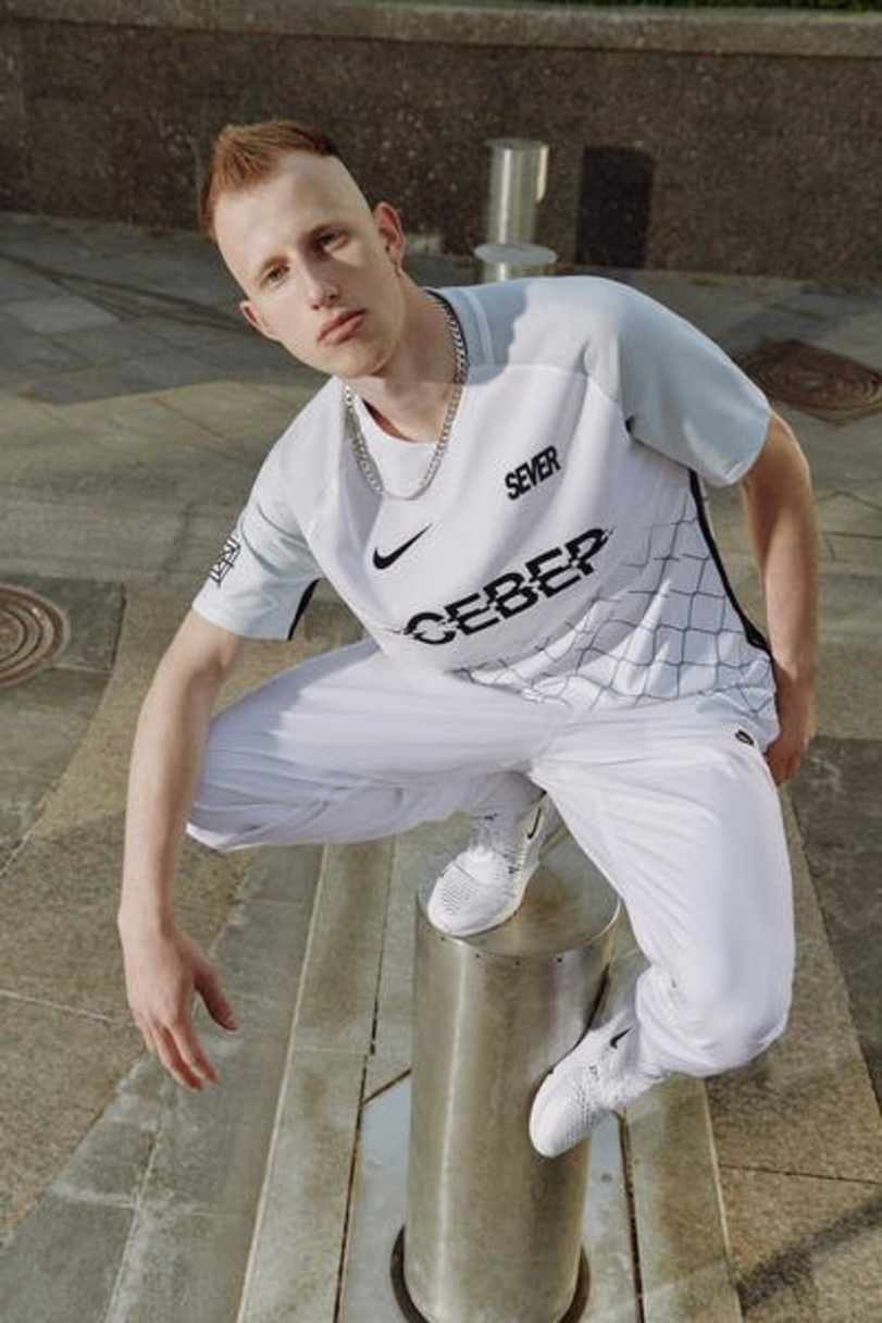 Первая российская коллекция Nike | Photoplay