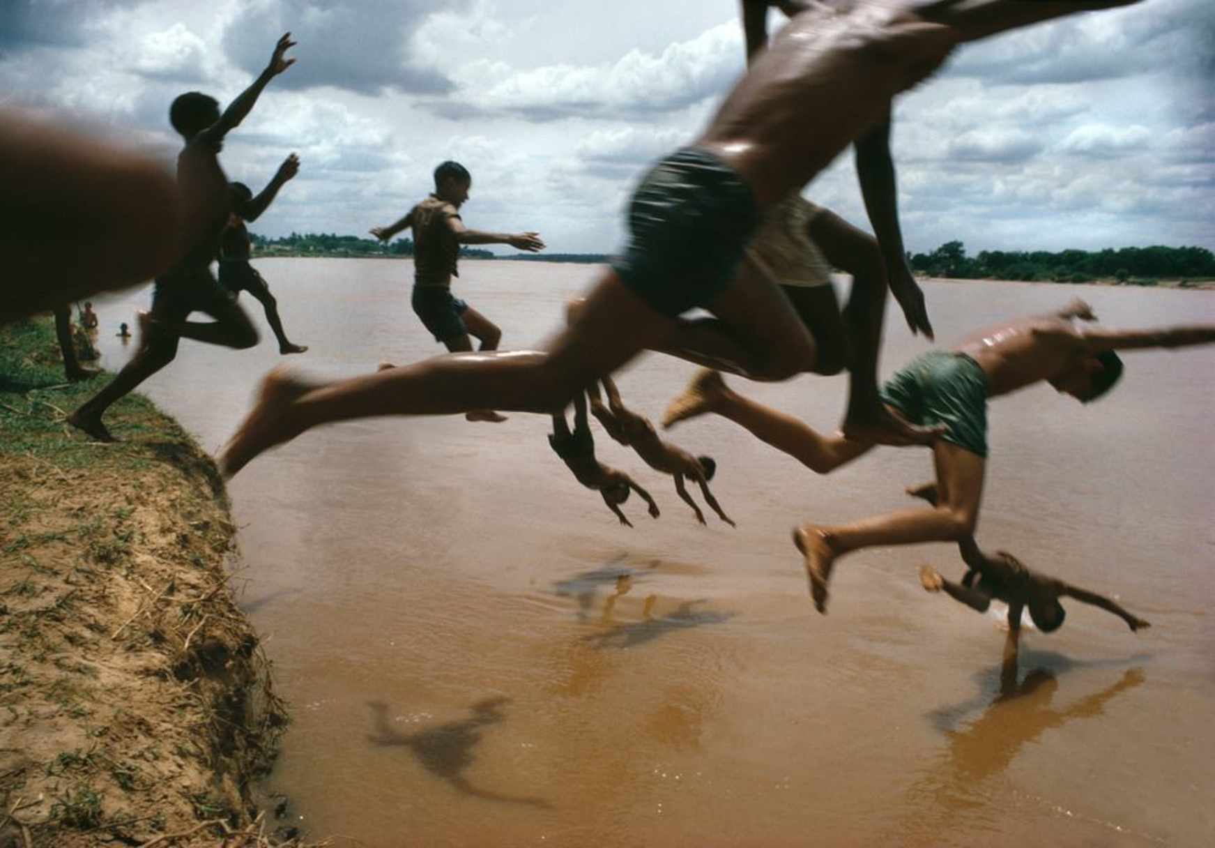 © Bruno Barbey