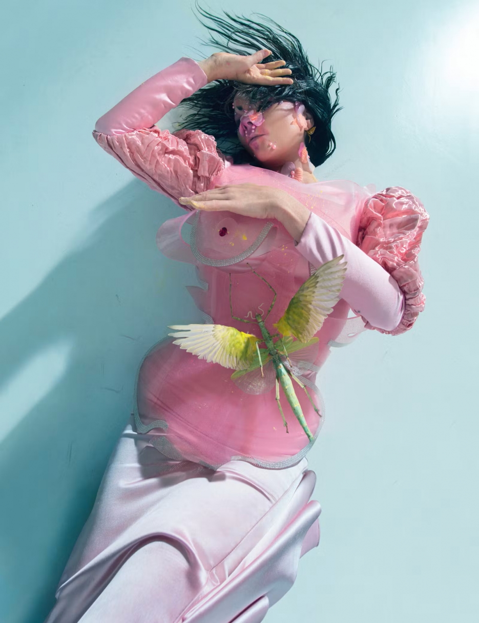 &copy; Tim Walker