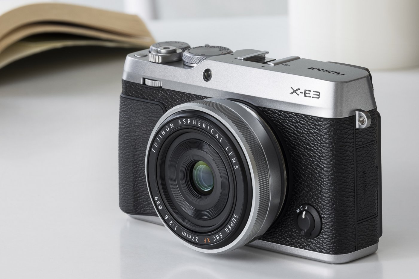 X-E3_Scene_Image_F2_crop2.jpg X-E3_Scene_Image_F2_crop2.jpg